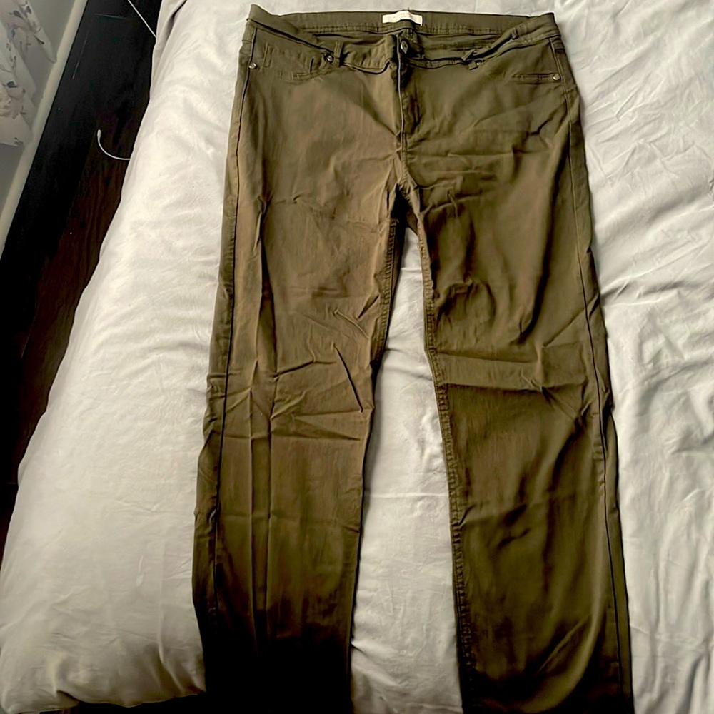 Stretch dark green jeans